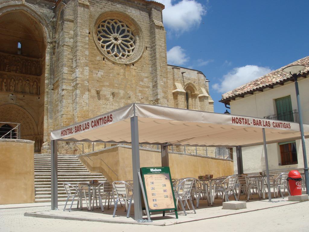 Las Cantigas Villalcázar de Sirga Екстериор снимка